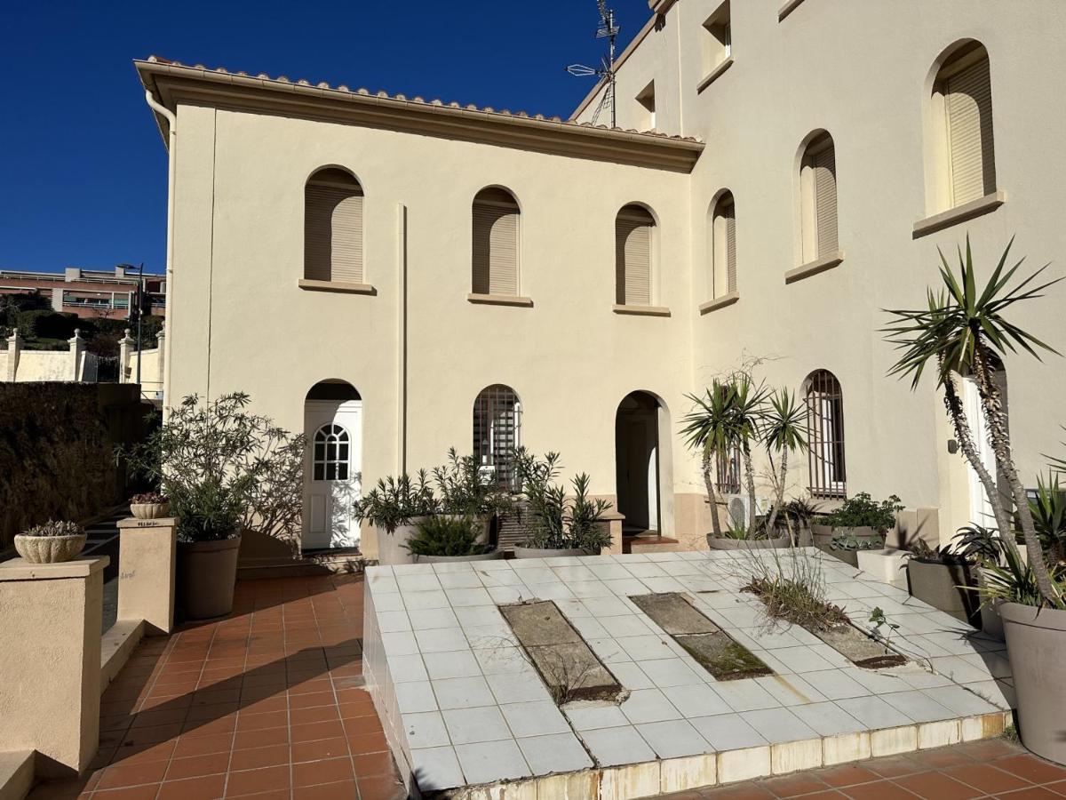 Appartement En Duplex 4 Couchages Au Coeur De Port-Vendres, Face A La Place De L'Obelisque - Fr-1-309-337 Port Vendres Dış mekan fotoğraf
